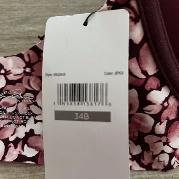 NWT Bra - Picture 4 of 7